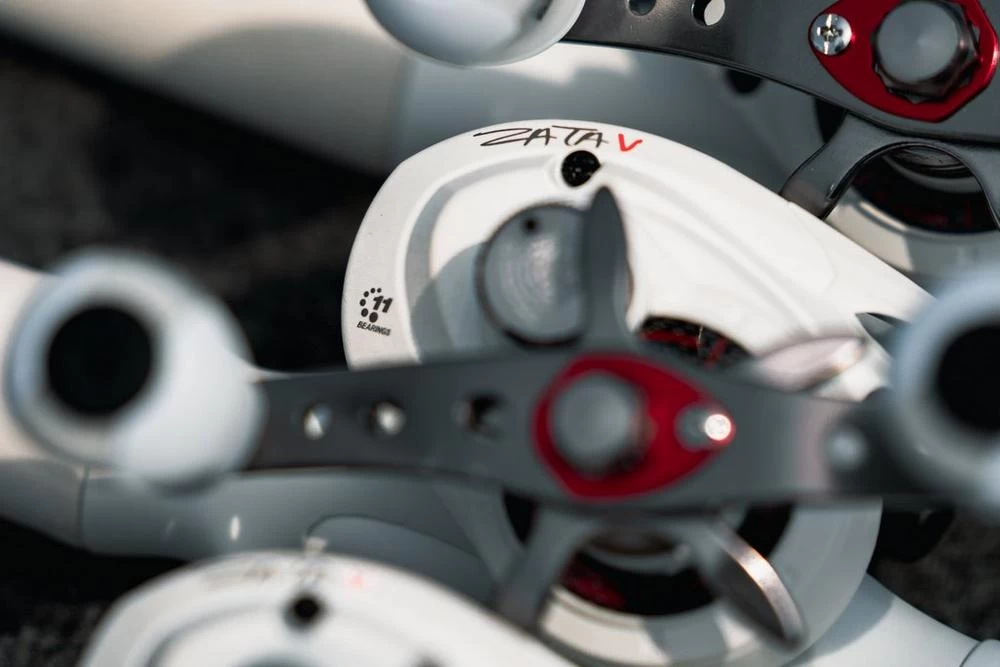 Abu Garcia Veritas Baitcasting Combo - Image 8