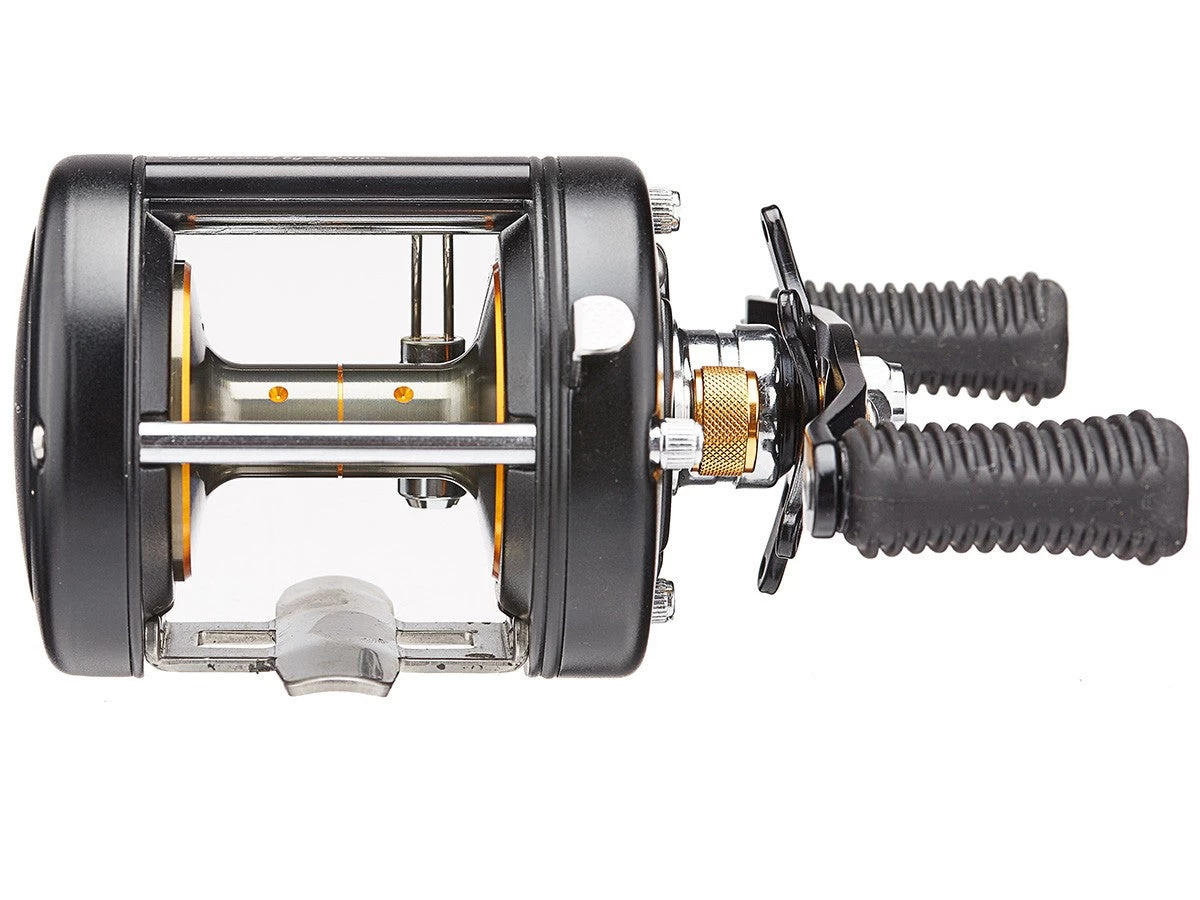 Daiwa Millionaire Classic UTD Round Baitcasting Reels - Image 3
